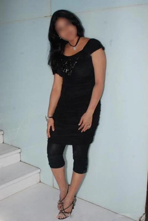 Call Girls Ramganj Mandi